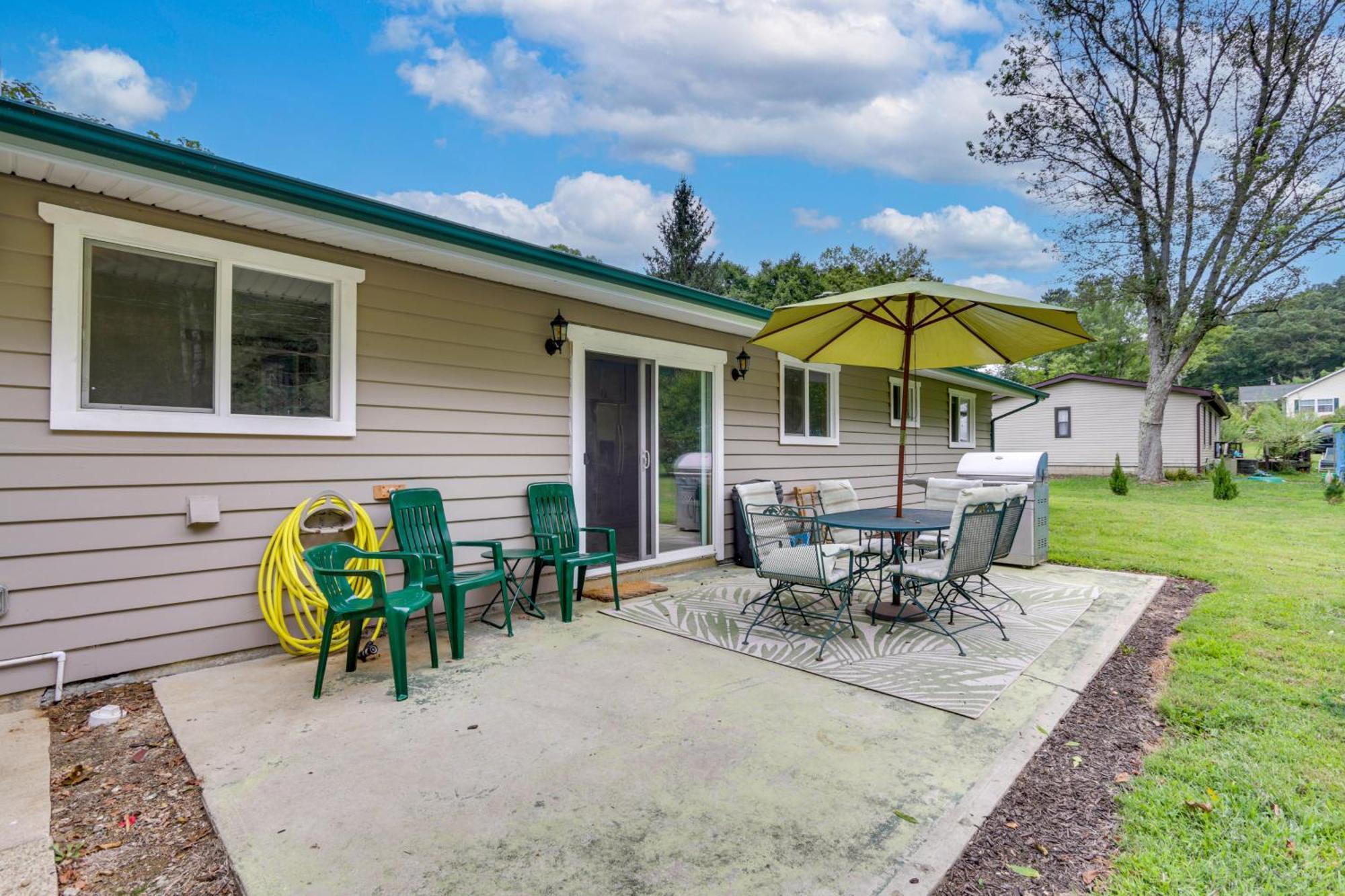 Cottage With Yard And Grill About 21 Mi To Hocking Hills! Nelsonville Exterior foto